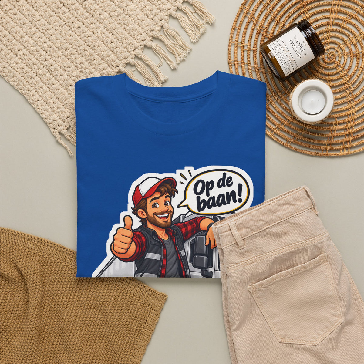 OP DE BAAN! Unisex T-shirt | De Vrachtwagenchauffeur | VlaamseKracht®