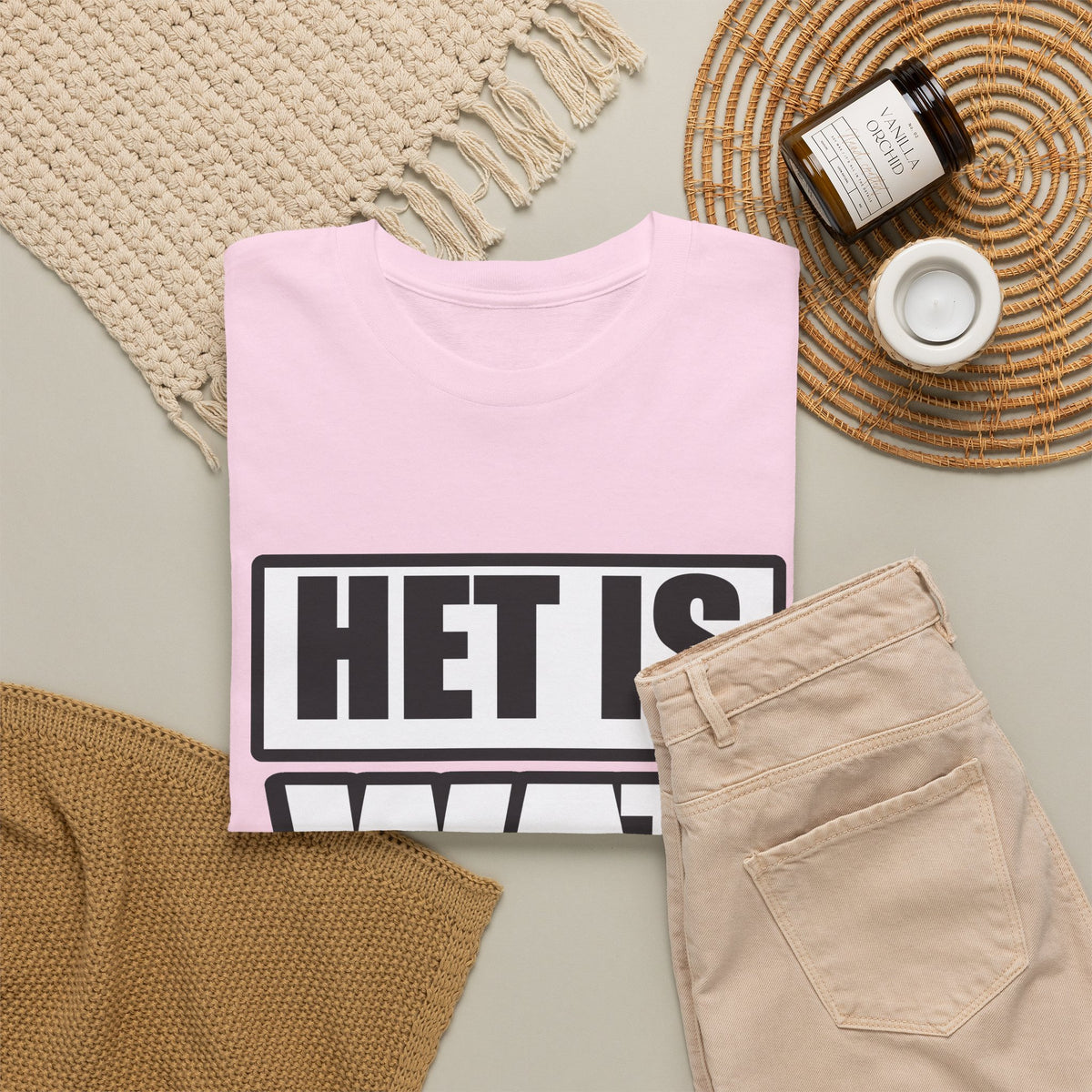 Het is wat het is Unisex T-shirt | Vlaamse Humor | VlaamseKracht®